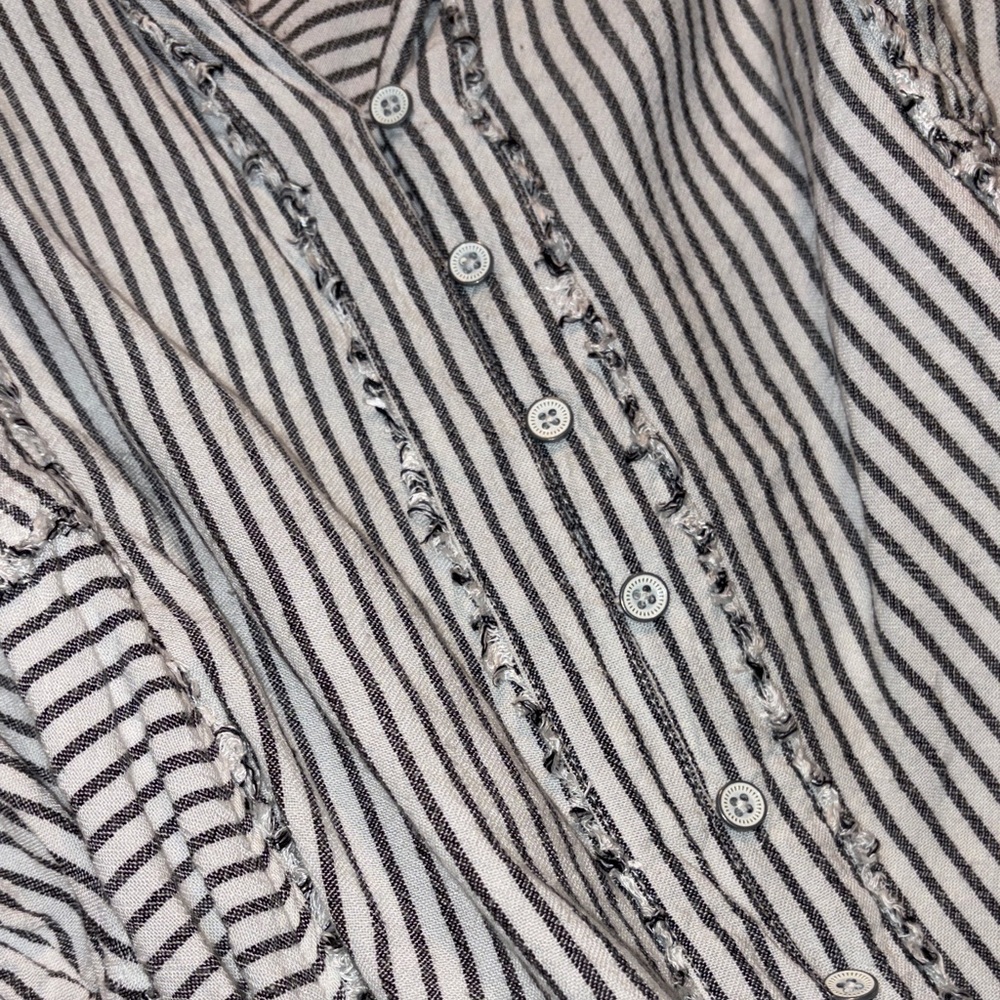 “WE THE FREE”Black and White Striped Baggy Blouse - Picture 2 of 16